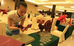 China's service sector activity stagnates: HSBC