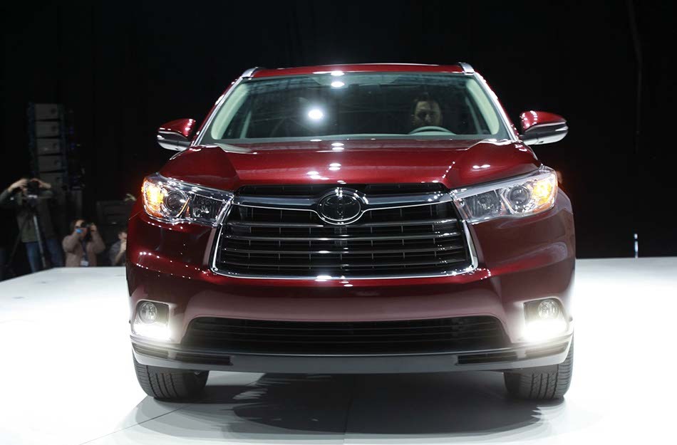 Photos: SUVs bump at New York Auto Show