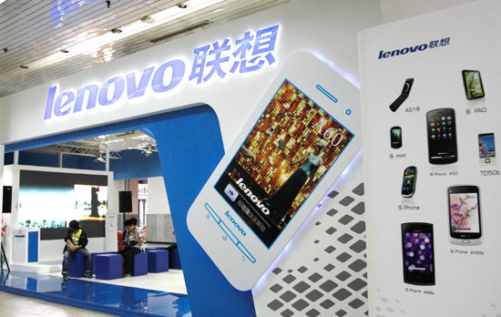 Lenovo handsets outsell PCs in Q2