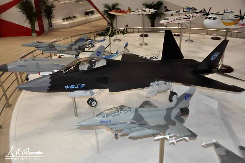 Shining models at 15th Aviation Expo China