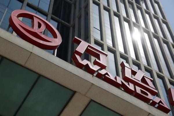 China's Dalian Wanda joins Fortune 500, says film, sports revenue to triple