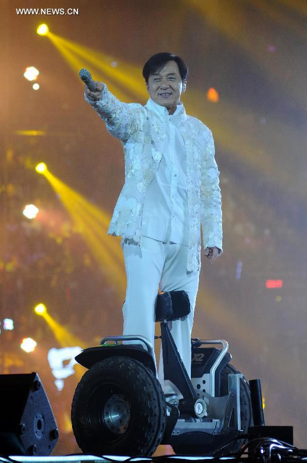 Jackie Chan holds charity concert marking 60th birthday