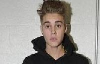 Pop singer Justin Bieber accused of attempted robbery: police