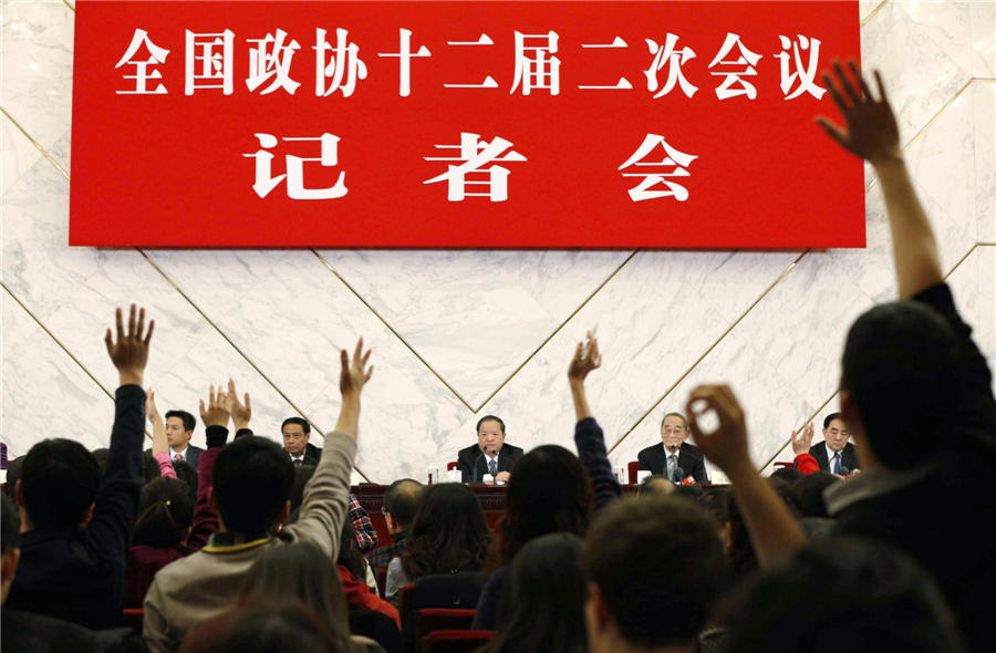 Political advisors amplify deepening economic reform