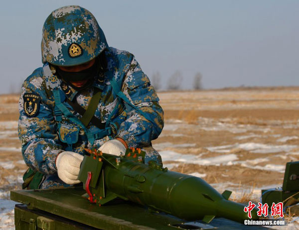 Chinese marines conduct combat training