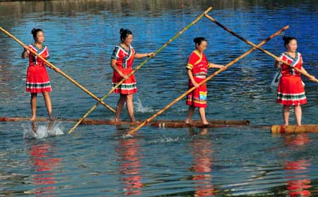 Paddling stunt show at Midsummer Ardent Tours