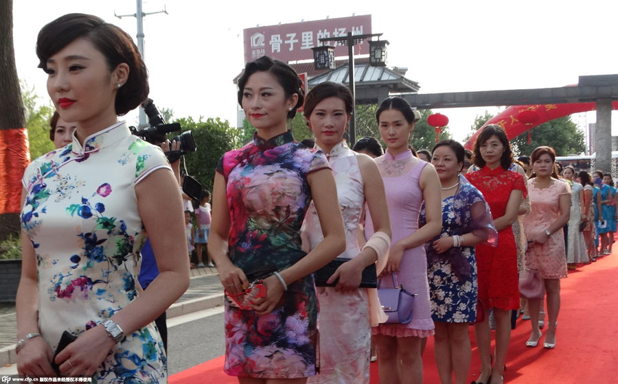 1,000 Cheongsam beauties celebrate 2,500-year-old Yangzhou