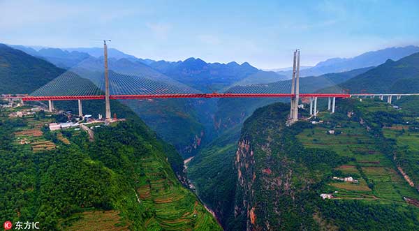 29-year-old base jumper leaps from world's highest bridge