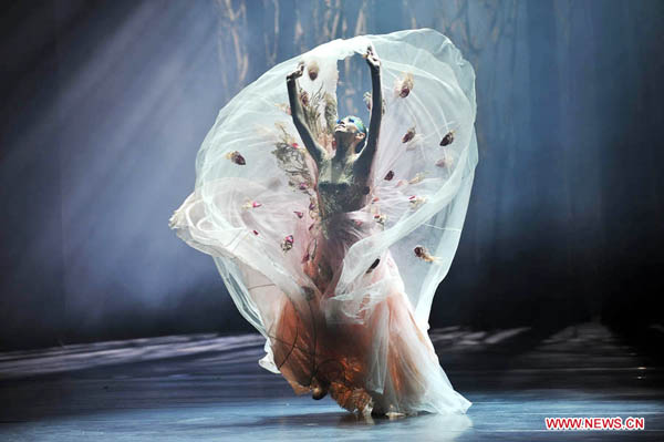 Yang Liping's dance drama 'The Peacock' staged in Qingdao