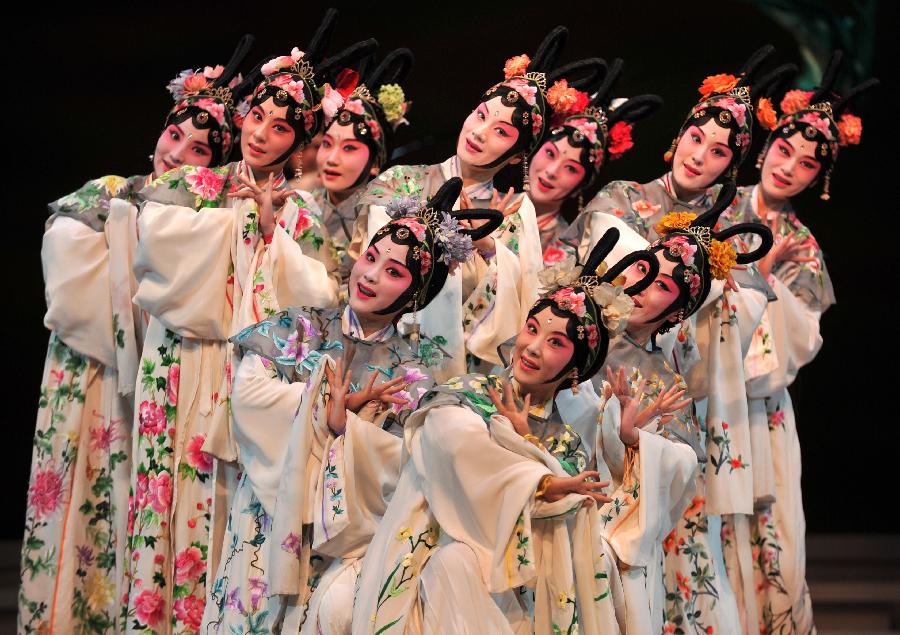 Kunqu Opera 'Peony Pavilion' staged in Jinan