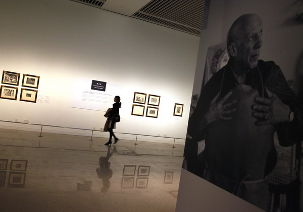 Picasso's etchings on display