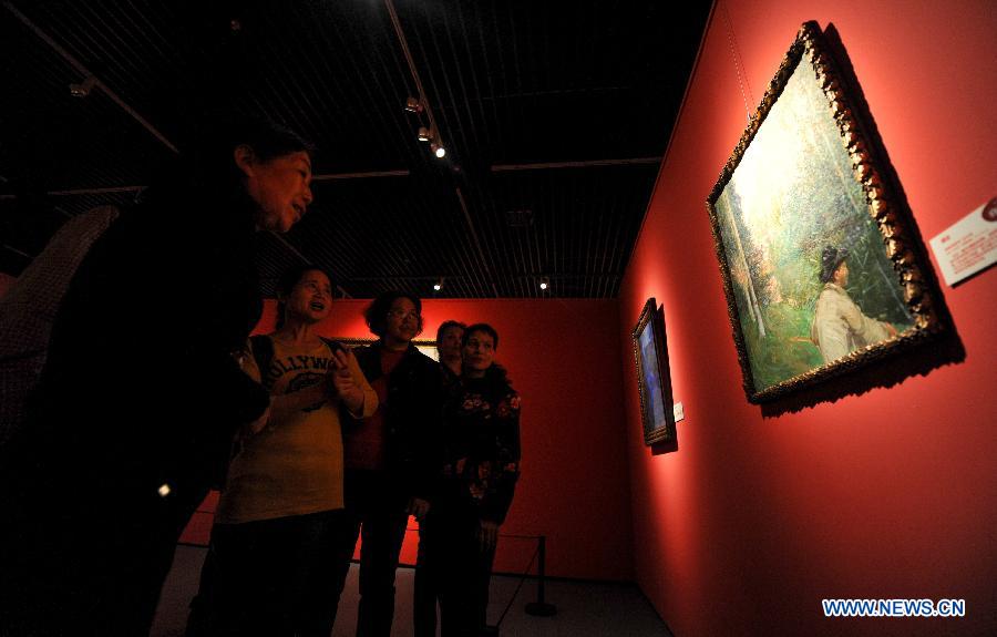 Famous Italian oil paintings displayed in Changsha