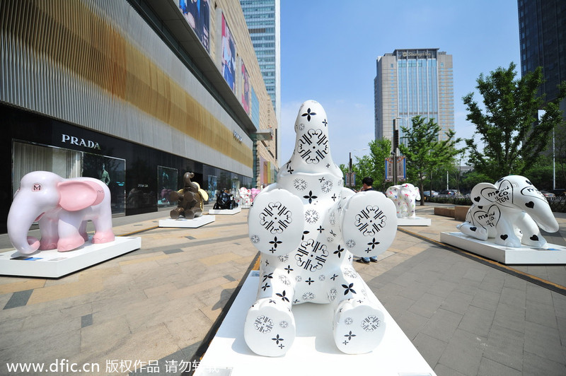 Elephant statues line Shenyang street