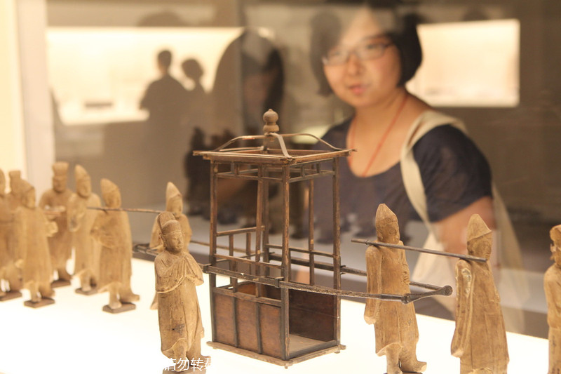 Archaeology show tells Shanghai stories