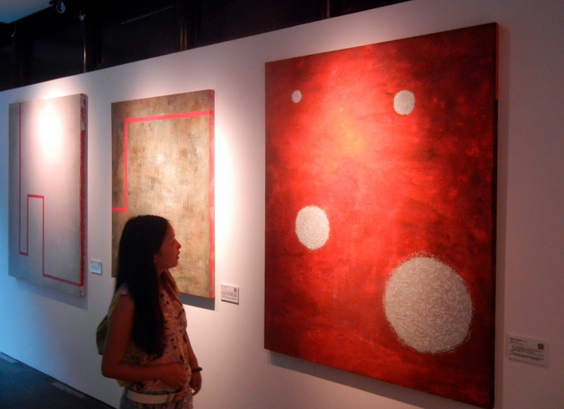 Abstract paintings by Swedish artist displayed in Suzhou