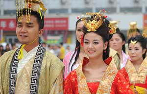 2013 Chinese Han Clothing Cultural Week in Xitang