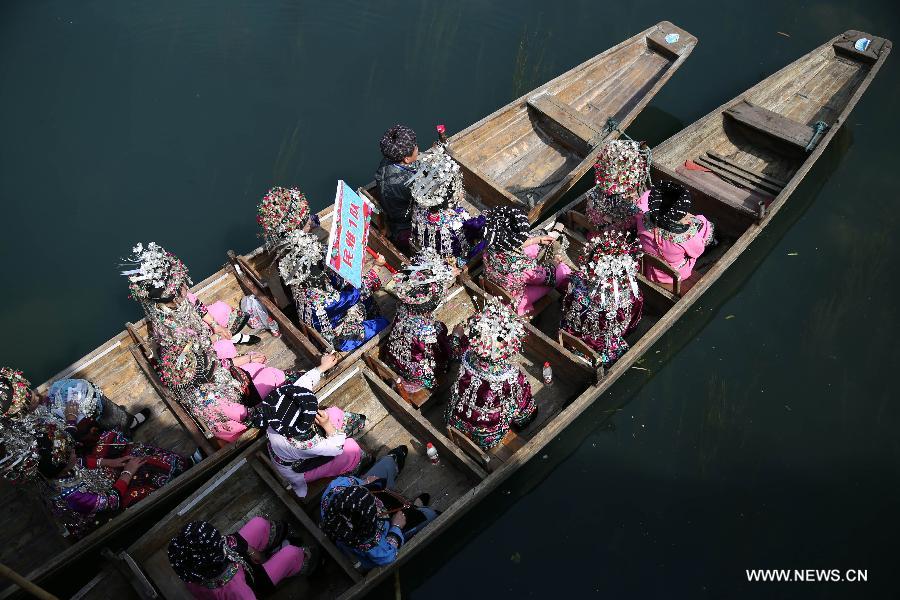 Miao ethnic group celebrates folk festival in Hunan