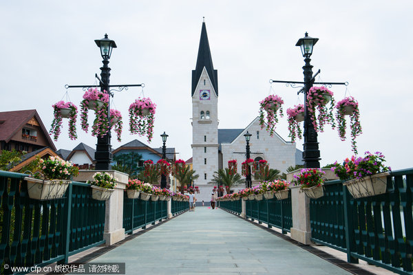 China's replica architecture: Imitation the sincerest form of flattery