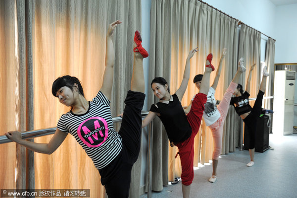 Young members of a rural art troupe