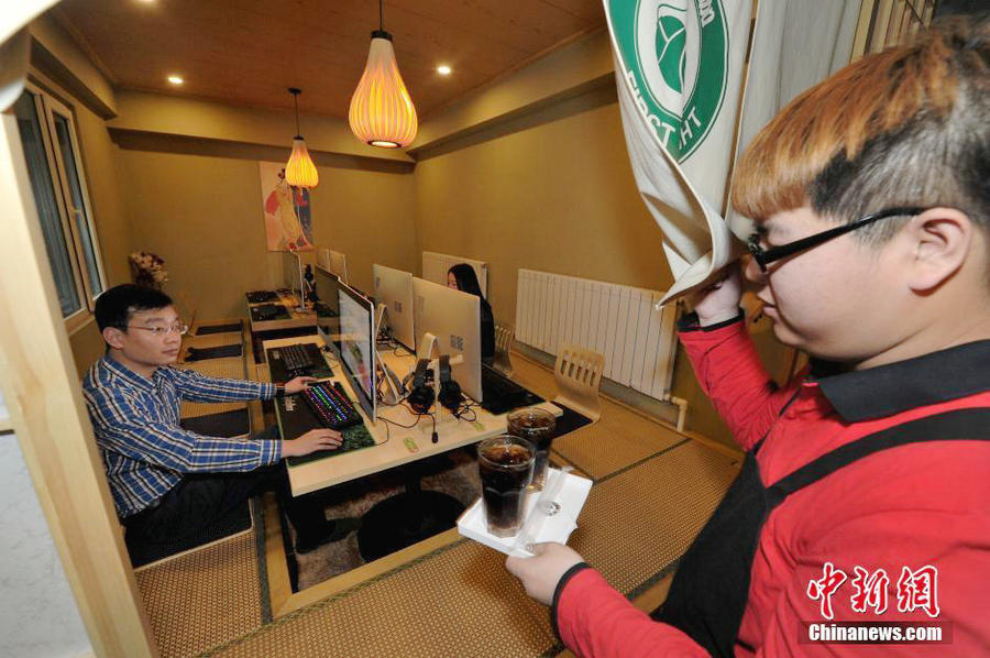 Internet cafes transformed into cultural venues in Liaoning