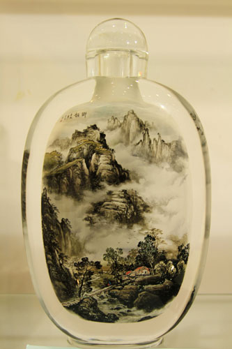 2012第四屆中國(guó)(山東)工藝美術(shù)精品暨家居用品博覽會(huì)開(kāi)幕