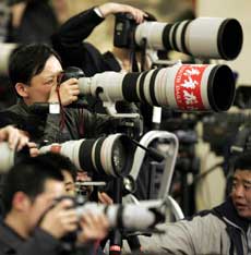 Premier Wen Jiabao meets the press