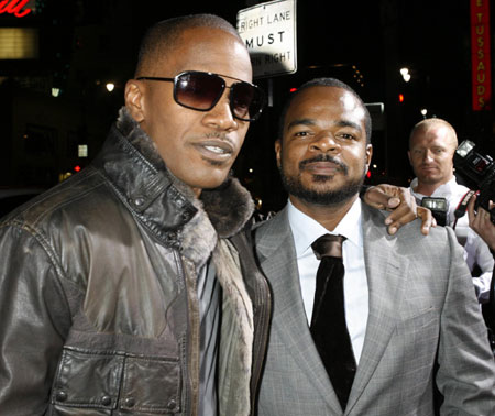 Jamie Foxx,Gerard Butler at premiere of film 