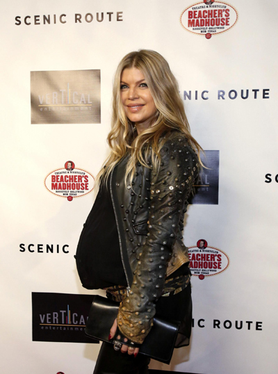 Pregnant Fergie attends premiere of 'Scenic Route'