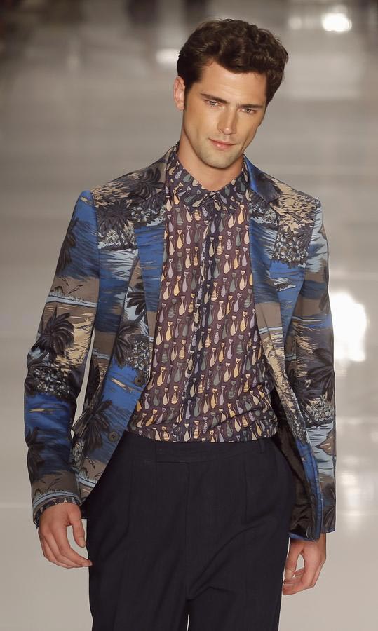 Colcci's Summer 2015 collection at Sao Paulo Fashion Week