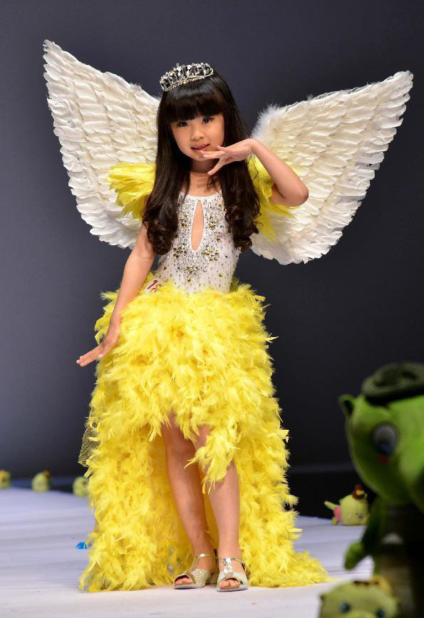 Kids model contest held during China (Qingdao) Int'l Fashion Week