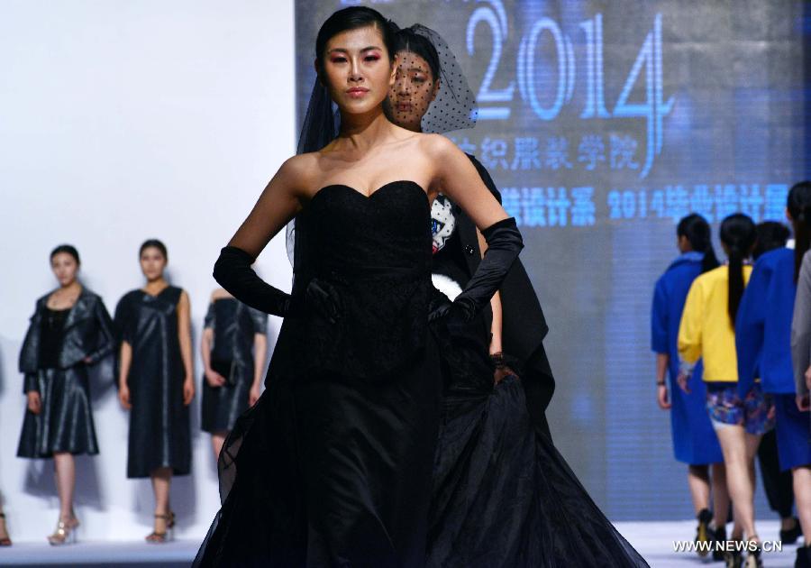 Highlights of Qingdao Int'l Fashion Week