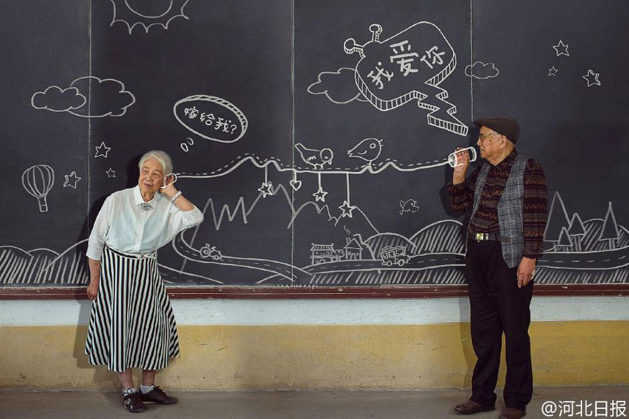 Senior couples take fashionable wedding photos