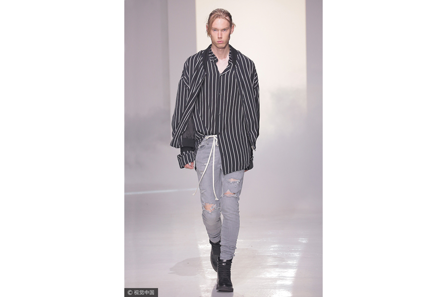 2018 New York menswear fashion show: Represent brand show