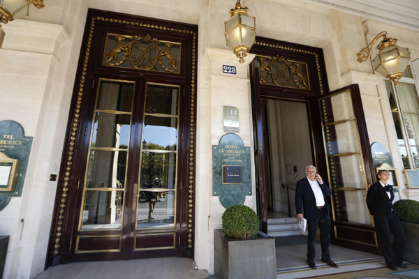 Le Meurice Restaurant in Paris