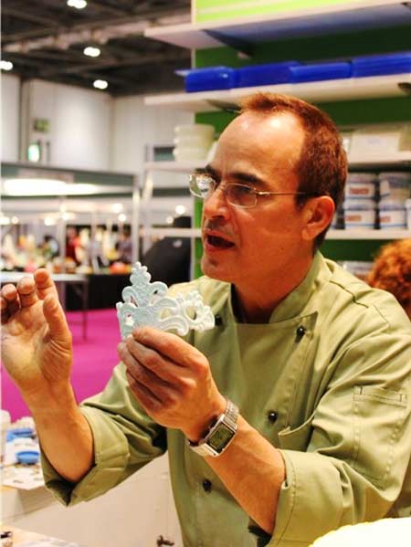 London Cake International attracts tourists