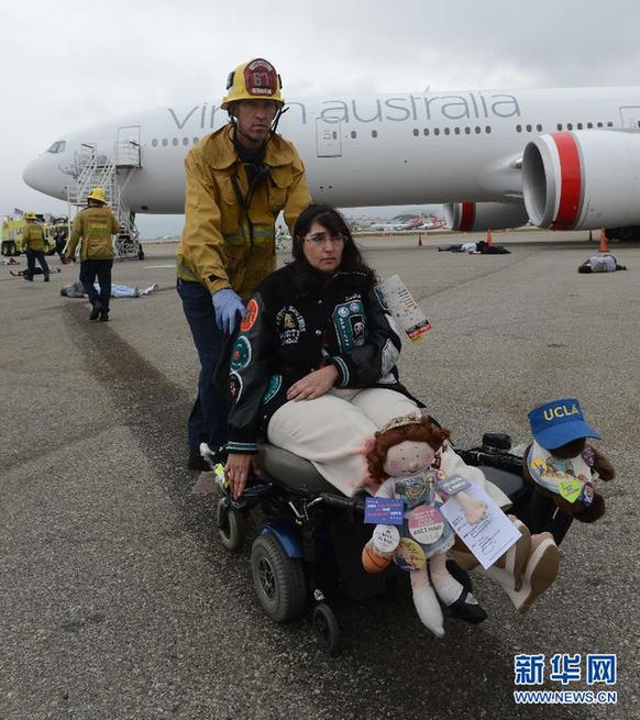 洛杉磯進行空難應急演練