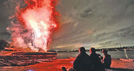 Pets sent off with a bang at Australia's firework funerals