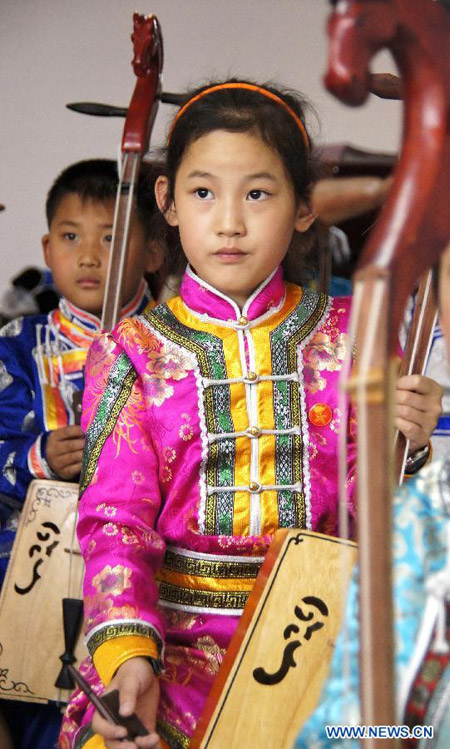 Mongolian culture courses taught in Hohhot