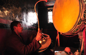 'Tiao Qian' ceremony in China's Qinghai