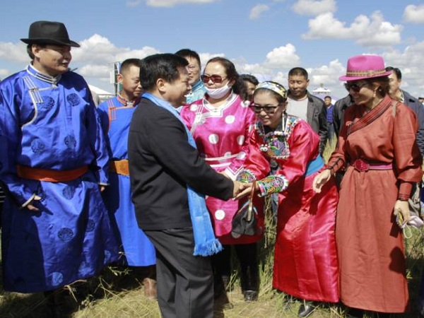 Li Jiheng advances cultural tourism in Inner Mongolia