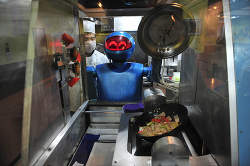 Kunshan opens robot-themed restaurant