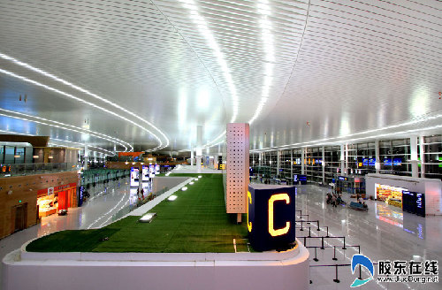 Yantai Penglai International Airport opens