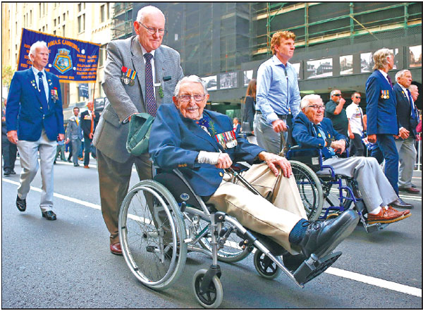 Thousands stage ANZAC Day memorials