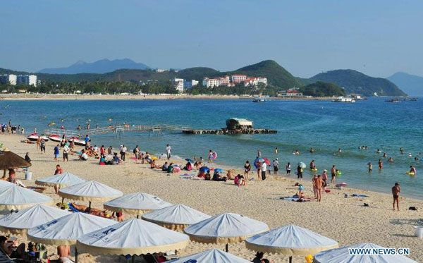 Sanya enters tourist season