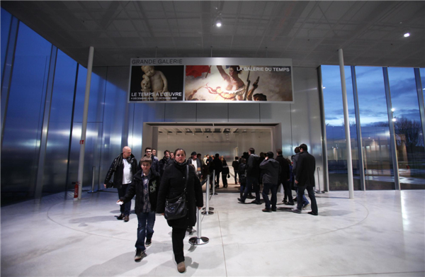 Regional branch of Louvre Museum opens in Lens