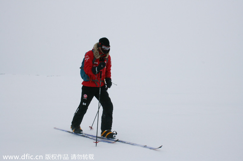 Politicians enjoy winter fun