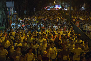 Undie run to beat smog blues