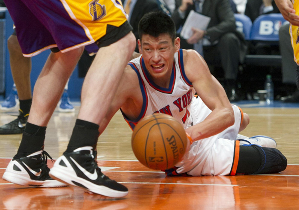 'Linsanity' outduels Lakers for Knicks' 4th win in a row