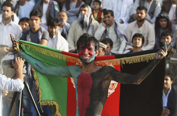 Afghanistan hosts first intl soccer match in 10 yrs