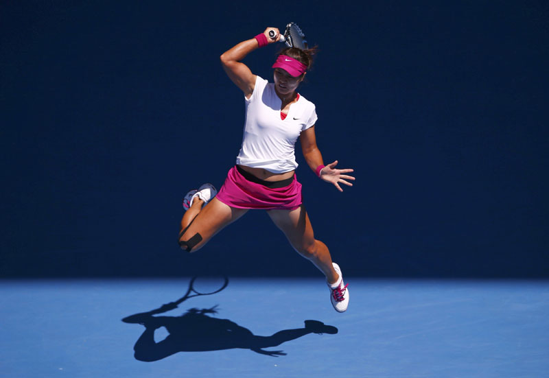 Li Na makes it into second straight Australian Open final